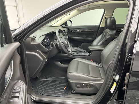 Certified 2021 Buick Envision Essence w/ Sport Touring Package AWD/4WD image 3