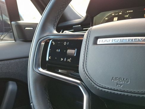 Used 2023 Land Rover Range Rover Sport SE image 20
