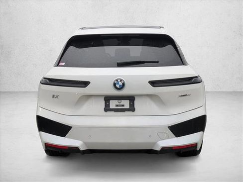 Used 2024 BMW iX xDrive50 w/ Sport Package image 6