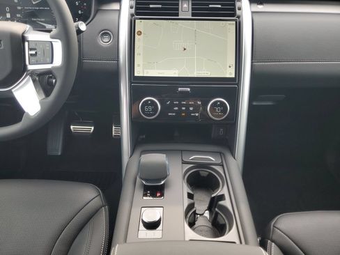New 2026 Land Rover Discovery Dynamic SE AWD/4WD image 30