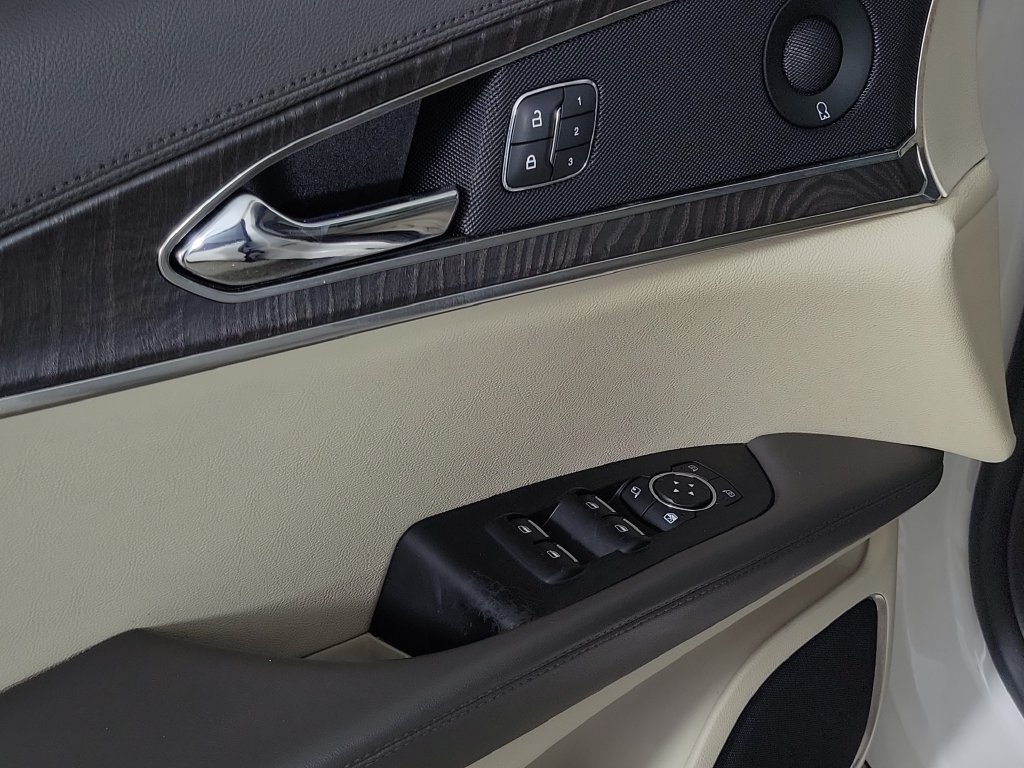 Used 2019 Lincoln Nautilus Reserve FWD image 22