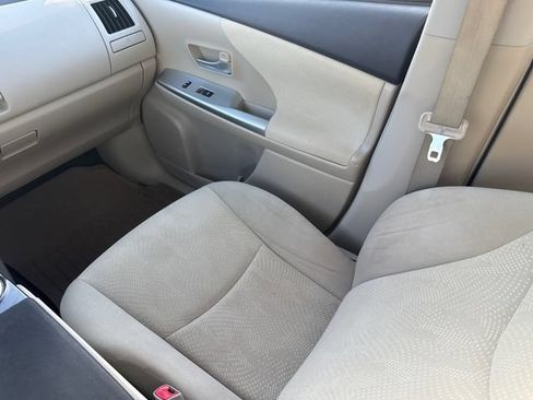 Used 2014 Toyota Prius V Three FWD image 15