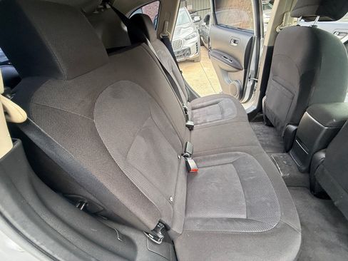 Used 2015 Nissan Rogue S w/ Convenience Package FWD image 12