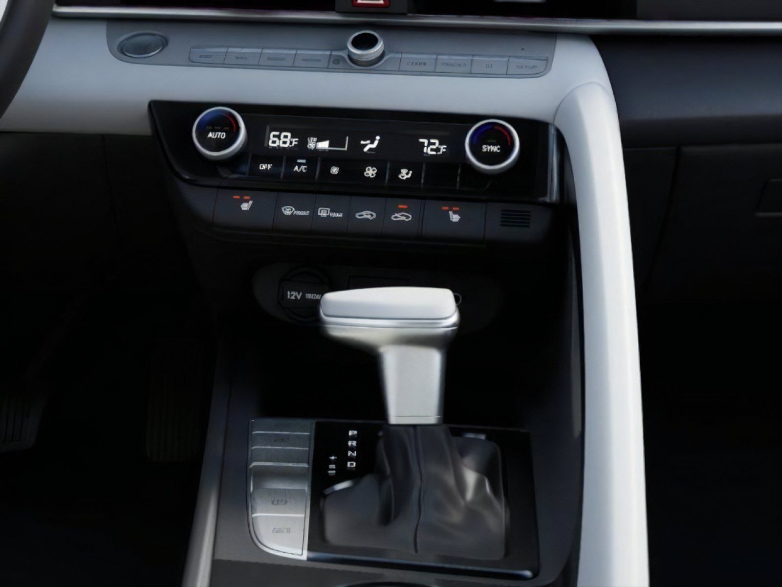New 2026 Hyundai Elantra Limited FWD image 16