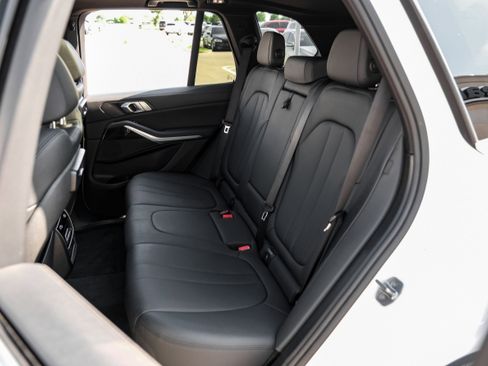 Used 2020 BMW X5 sDrive40i w/ Premium Package RWD image 44