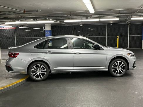 New 2025 Volkswagen Jetta Sport image 33