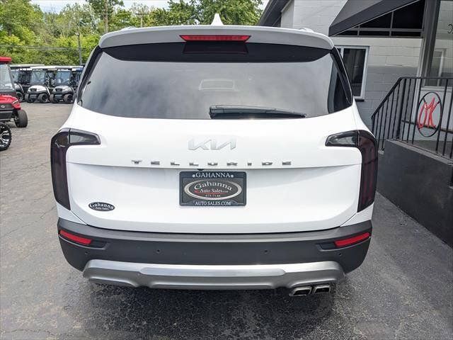 Used 2022 Kia Telluride SX FWD image 4