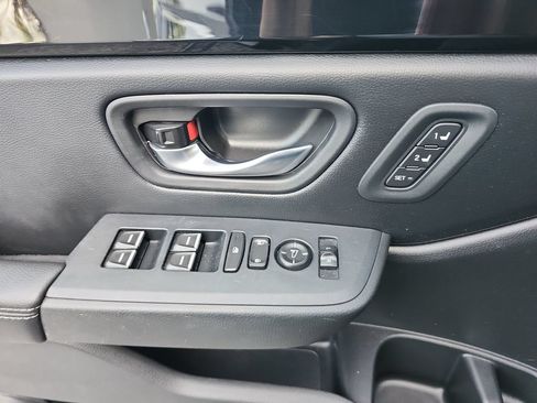 Certified 2024 Honda Pilot EX-L image 23