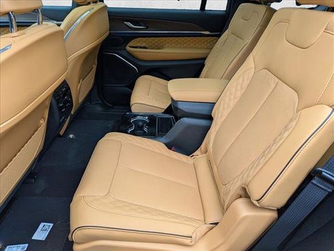 New 2025 Jeep Grand Cherokee L Summit w/ Obsidian Package image 14