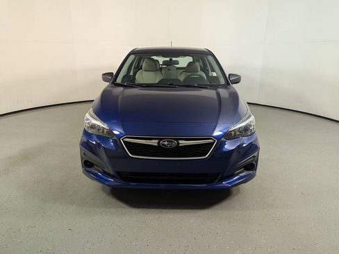Used 2017 Subaru Impreza 2.0i image 2