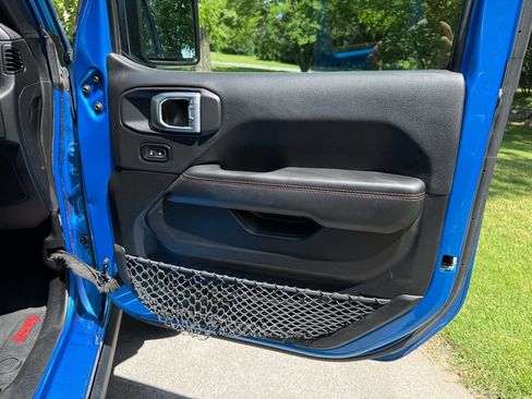 Used 2020 Jeep Gladiator Rubicon AWD/4WD image 43