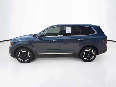Used 2025 Kia Telluride S AWD/4WD image 4