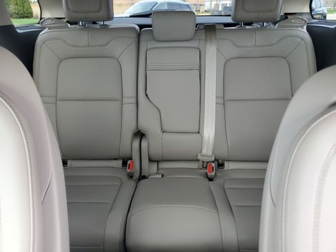 Certified 2023 Lincoln Corsair AWD w/ Equipment Group 101A image 19