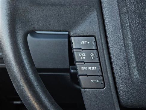 Used 2011 Ford F150 XLT image 12