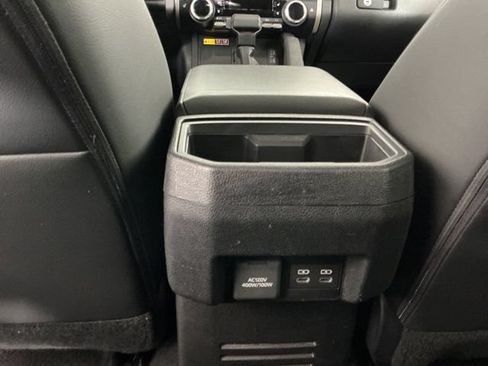 Used 2024 Toyota Tacoma TRD Off-Road AWD/4WD image 27