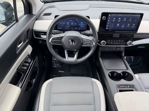 Used 2024 Honda Prologue EX image 18