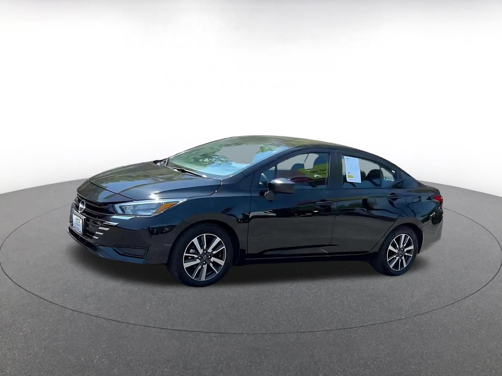 Used 2025 Nissan Versa SV FWD image 6
