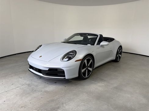 New 2026 Porsche 911 Carrera image 1