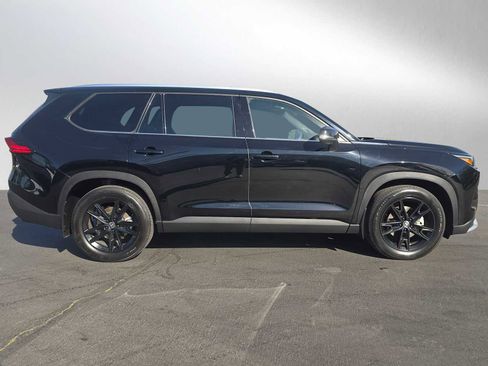 Certified 2024 Toyota Grand Highlander AWD Hybrid image 2