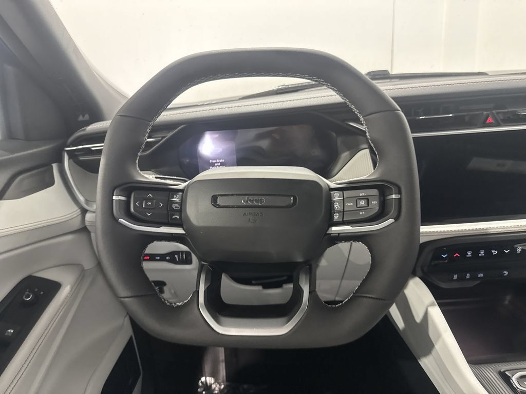 New 2026 Jeep Cherokee Limited AWD/4WD image 4