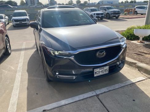 Used 2019 MAZDA CX-5 Signature AWD/4WD image 3
