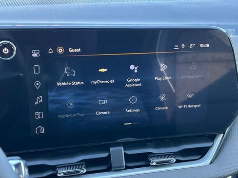 New 2026 Chevrolet Equinox LT w/ Convenience Package II image 18