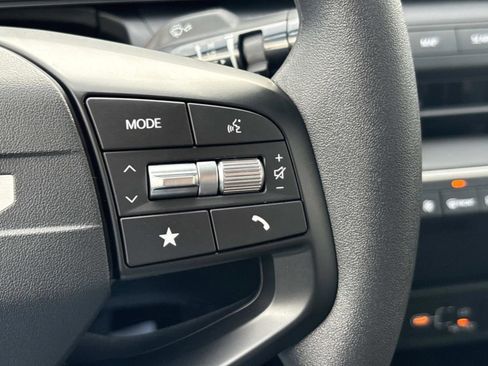 New 2025 Kia K4 LX image 22