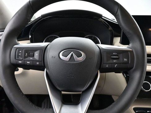 Used 2023 INFINITI QX60 Pure AWD/4WD image 18