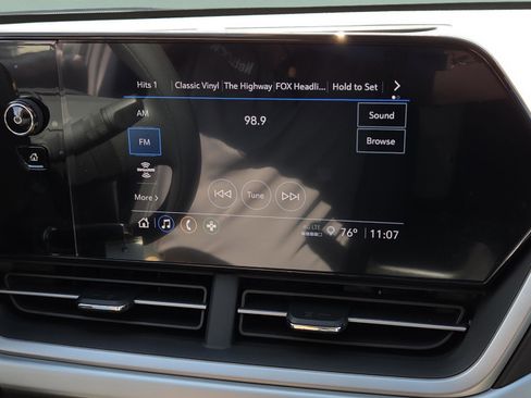 New 2026 Chevrolet Trax LS w/ LS Convenience Package image 18