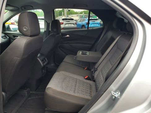 Used 2023 Chevrolet Equinox LT image 26