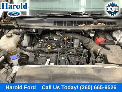 Used 2020 Ford Edge SE image 18