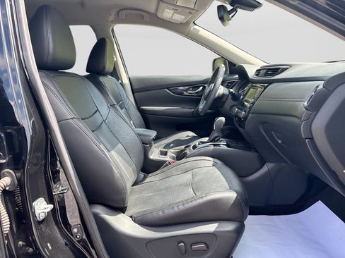Used 2020 Nissan Rogue SL AWD/4WD image 29