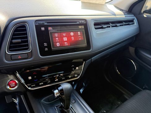 Used 2016 Honda HR-V EX image 12