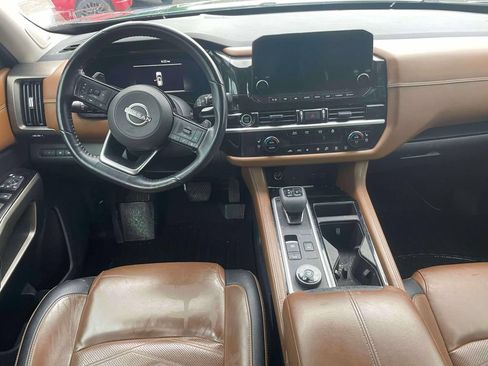 Used 2022 Nissan Pathfinder Platinum w/ Cargo Package AWD/4WD image 12