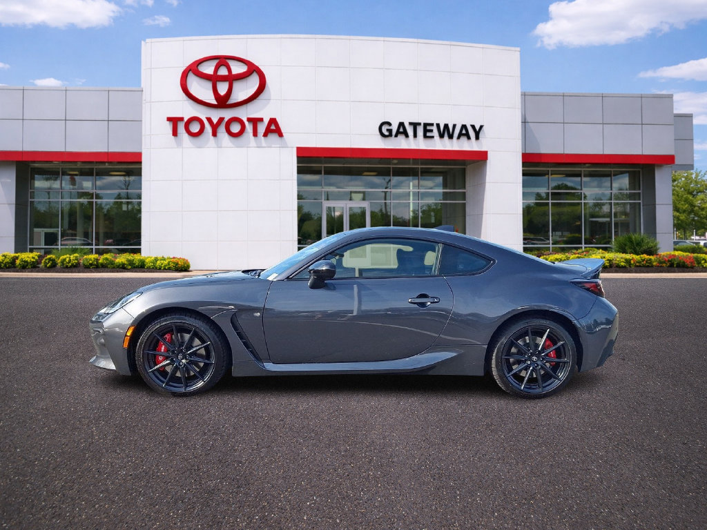 Used 2025 Toyota GR86 Premium w/ Performance Package RWD image 7