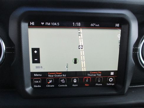 Used 2023 Jeep Wrangler Unlimited Sahara w/ Cold Weather Group image 15