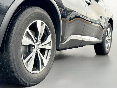 Used 2021 Nissan Murano SV image 15