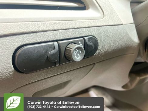 Used 2010 Chevrolet Malibu LS image 18