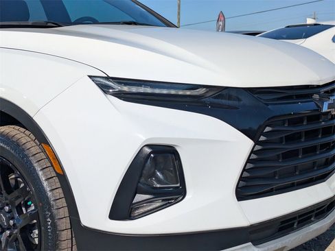 Used 2022 Chevrolet Blazer LT w/ Redline Edition image 9