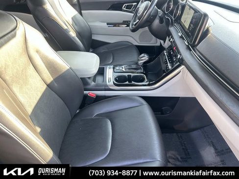 Used 2022 Kia Carnival SX image 28