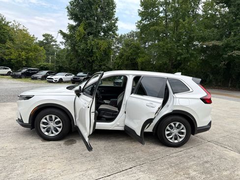 Used 2026 Honda CR-V LX image 18