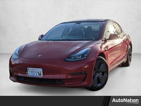Used 2022 Tesla Model 3 image 1