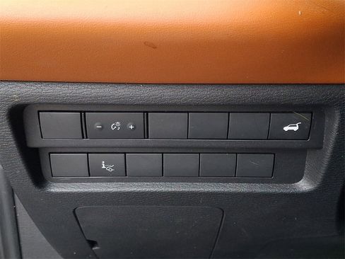 Used 2022 Mitsubishi Outlander SEL image 24