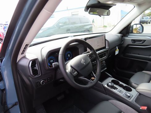 New 2025 Ford Bronco Sport Big Bend w/ Convenience Package image 8