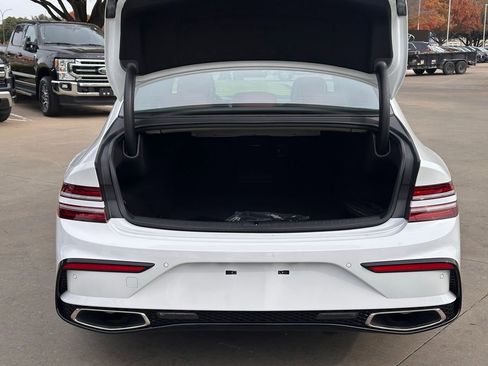 Used 2025 Genesis G80 3.5T Sport image 12