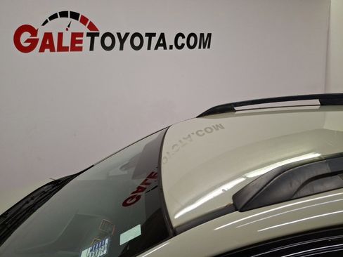 Used 2015 Subaru Crosstrek 2.0i Premium image 6