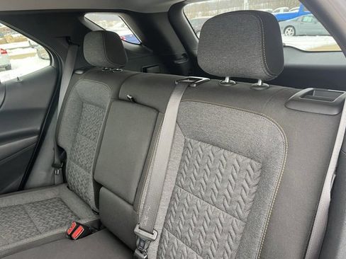 Used 2024 Chevrolet Equinox LT image 37
