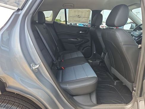 New 2025 Chevrolet Trax LT w/ Driver Confidence Package image 22