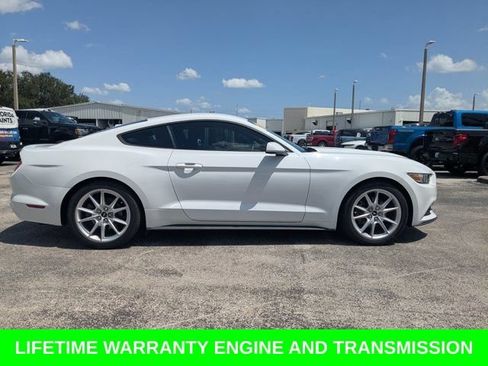 Used 2016 Ford Mustang Coupe RWD image 4