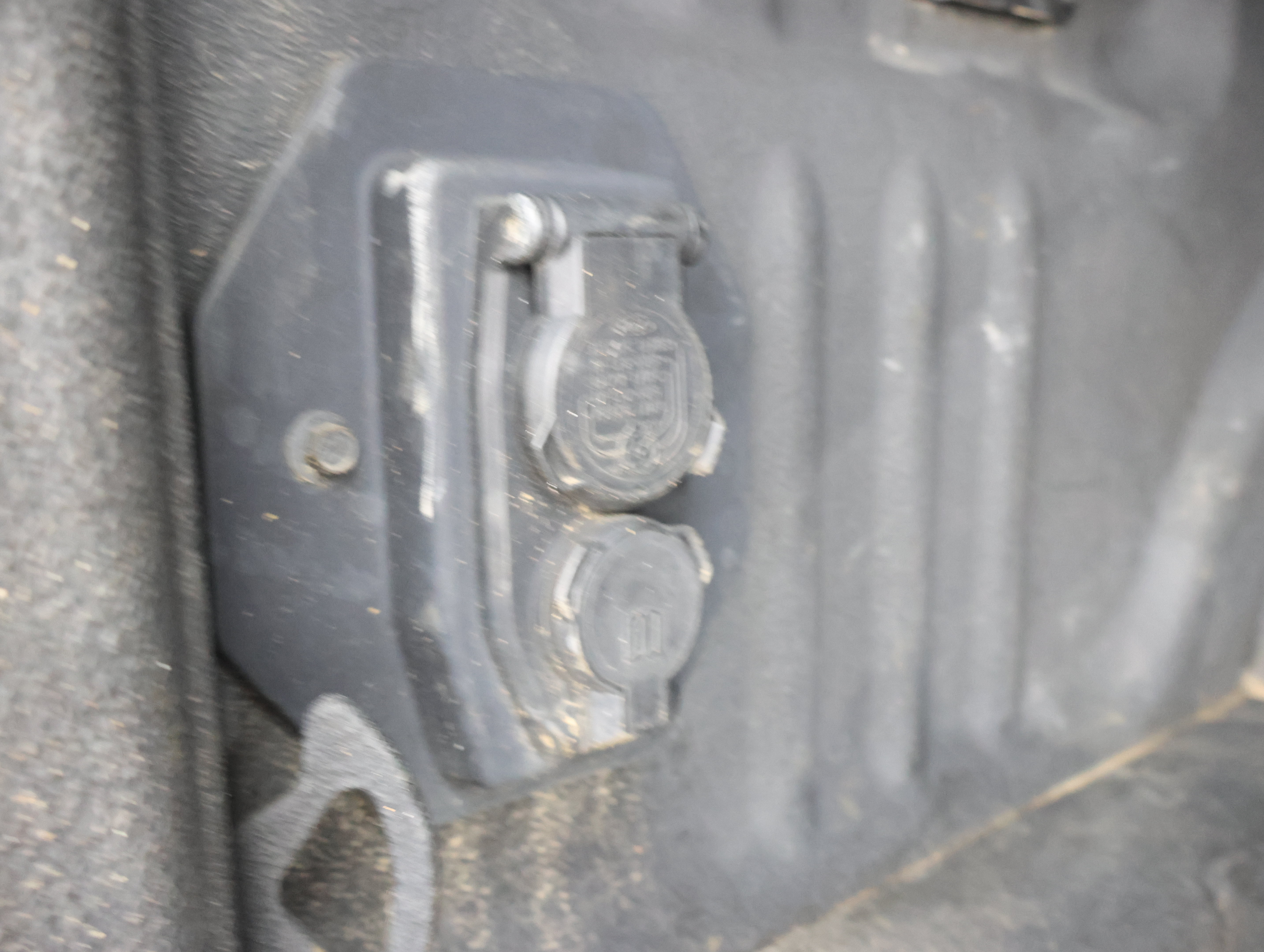 Used 2022 Ford F250 Lariat w/ Tremor Off-Road Package AWD/4WD image 33